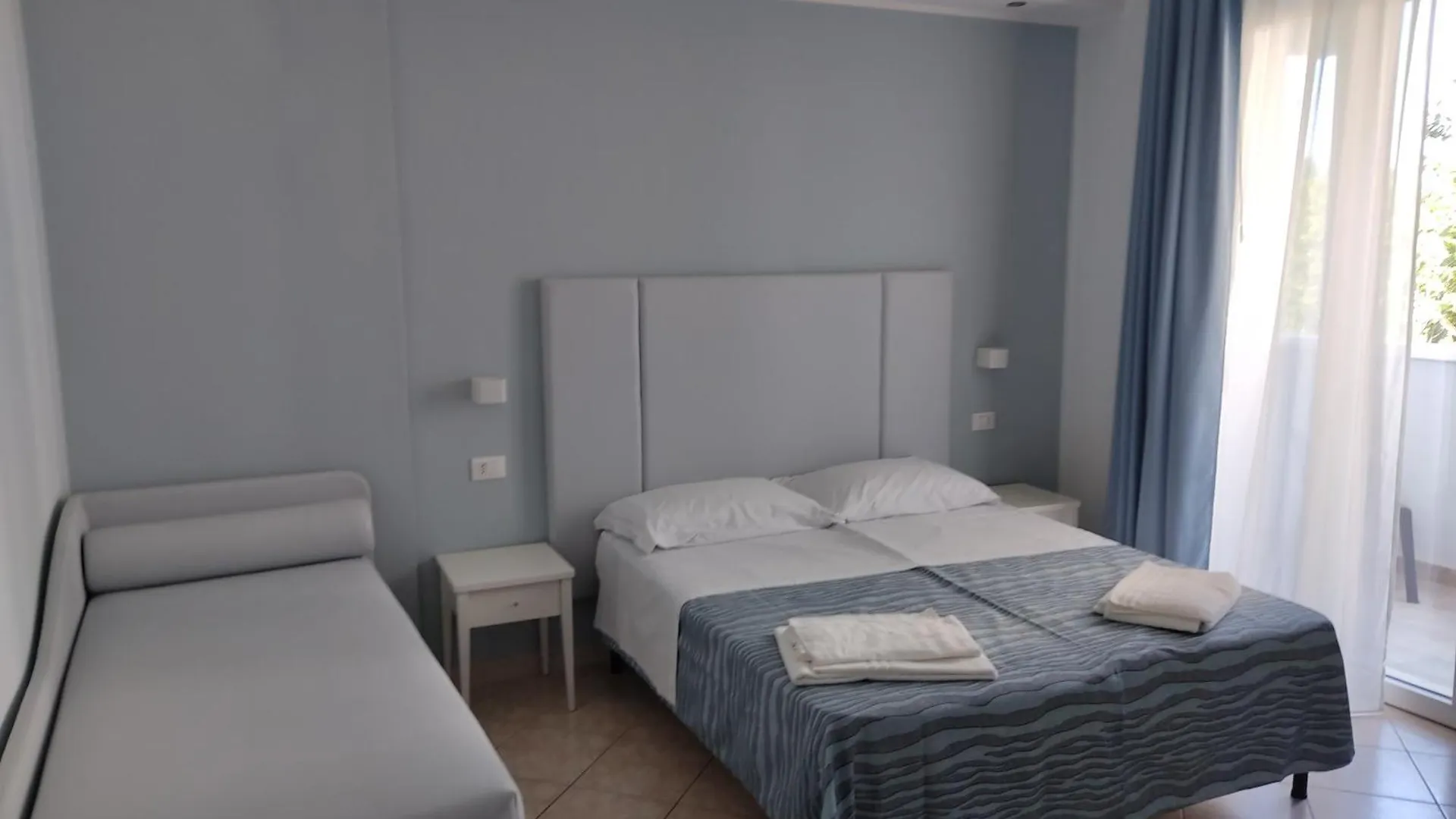 Hotel Caravel Park Rimini